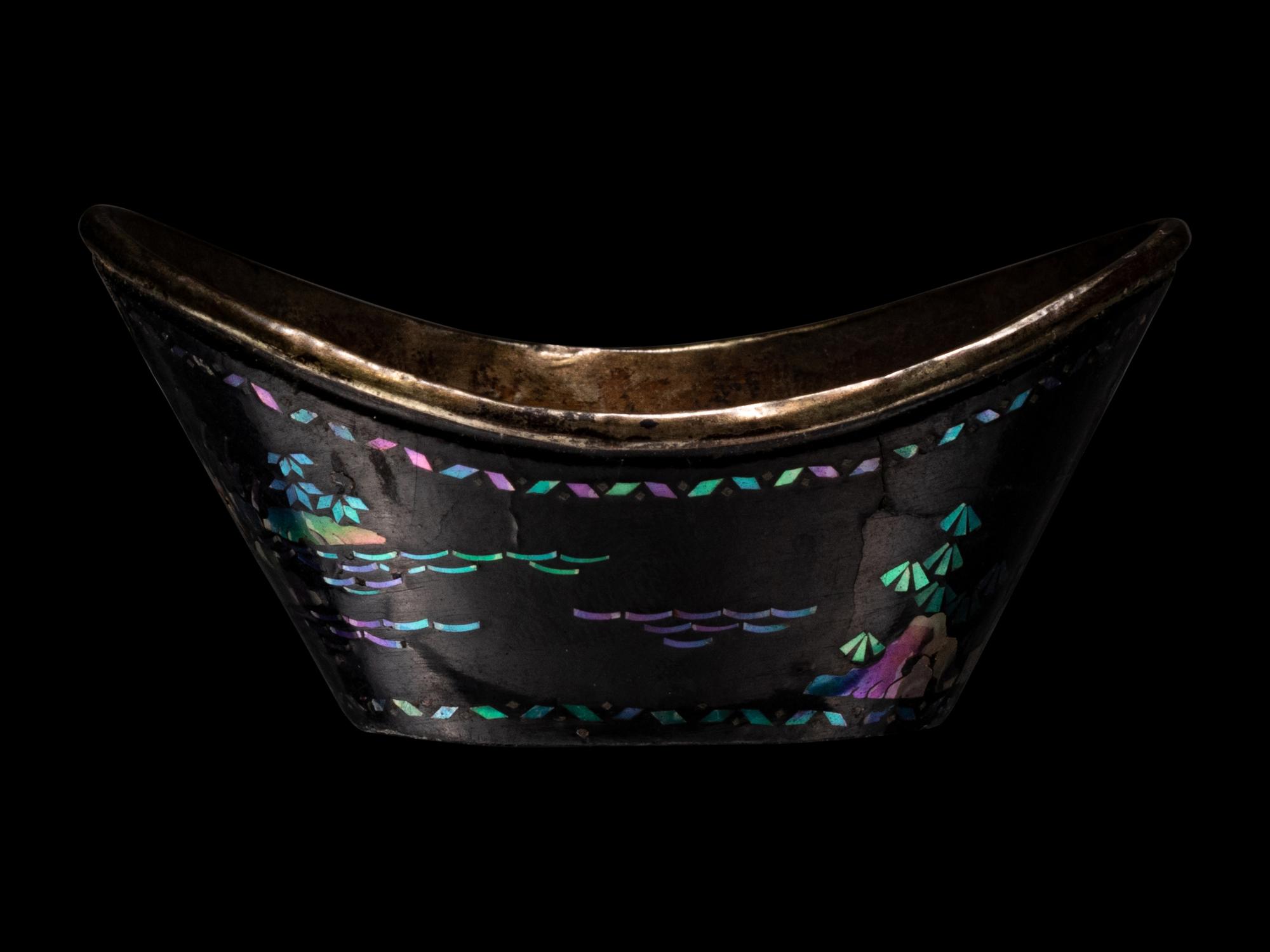 A Set of Six Mother-of-Pearl Inlaid Black Lacquer Ingot-Form Cups