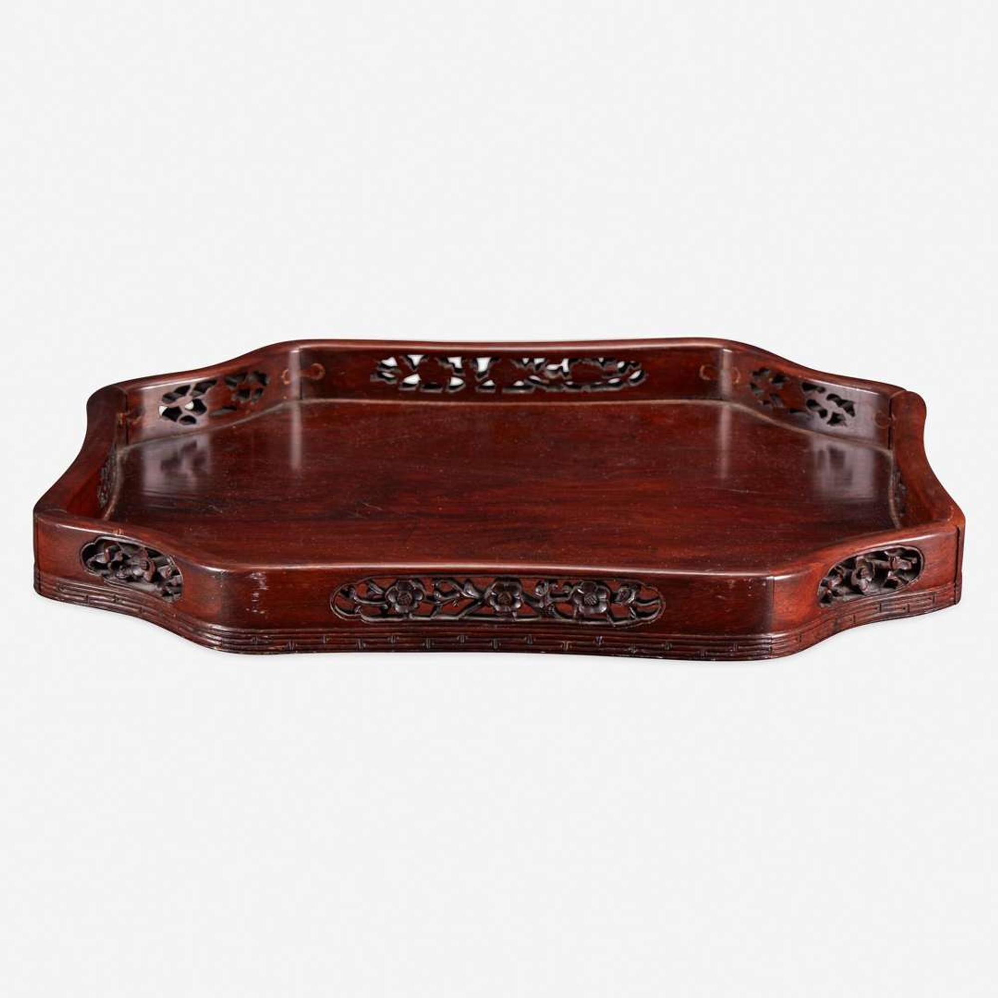 A Chinese carved hardwood floriform tray 硬木雕托盘 Qing Dynasty ?