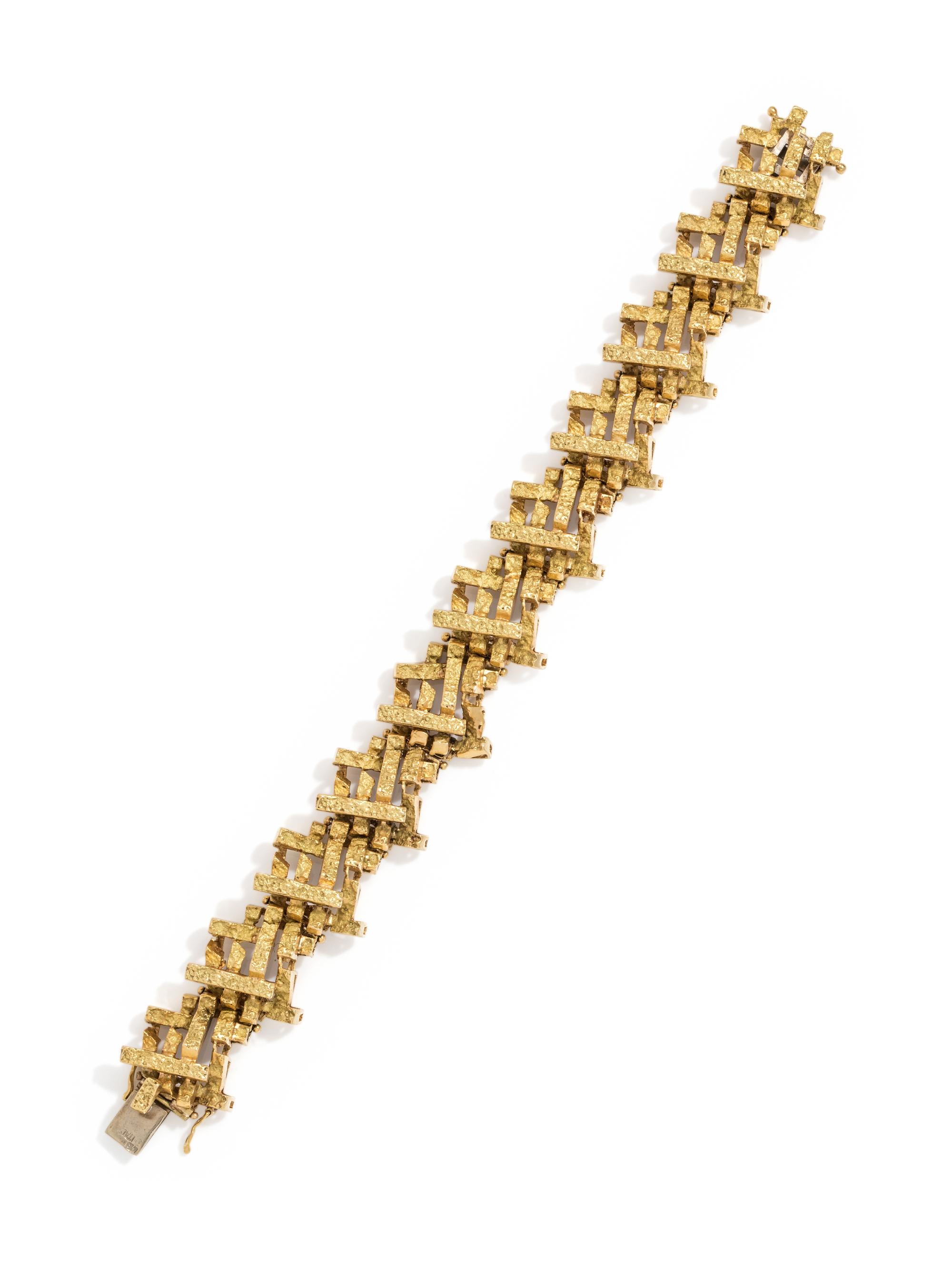 BRUTALIST, YELLOW GOLD BRACELET