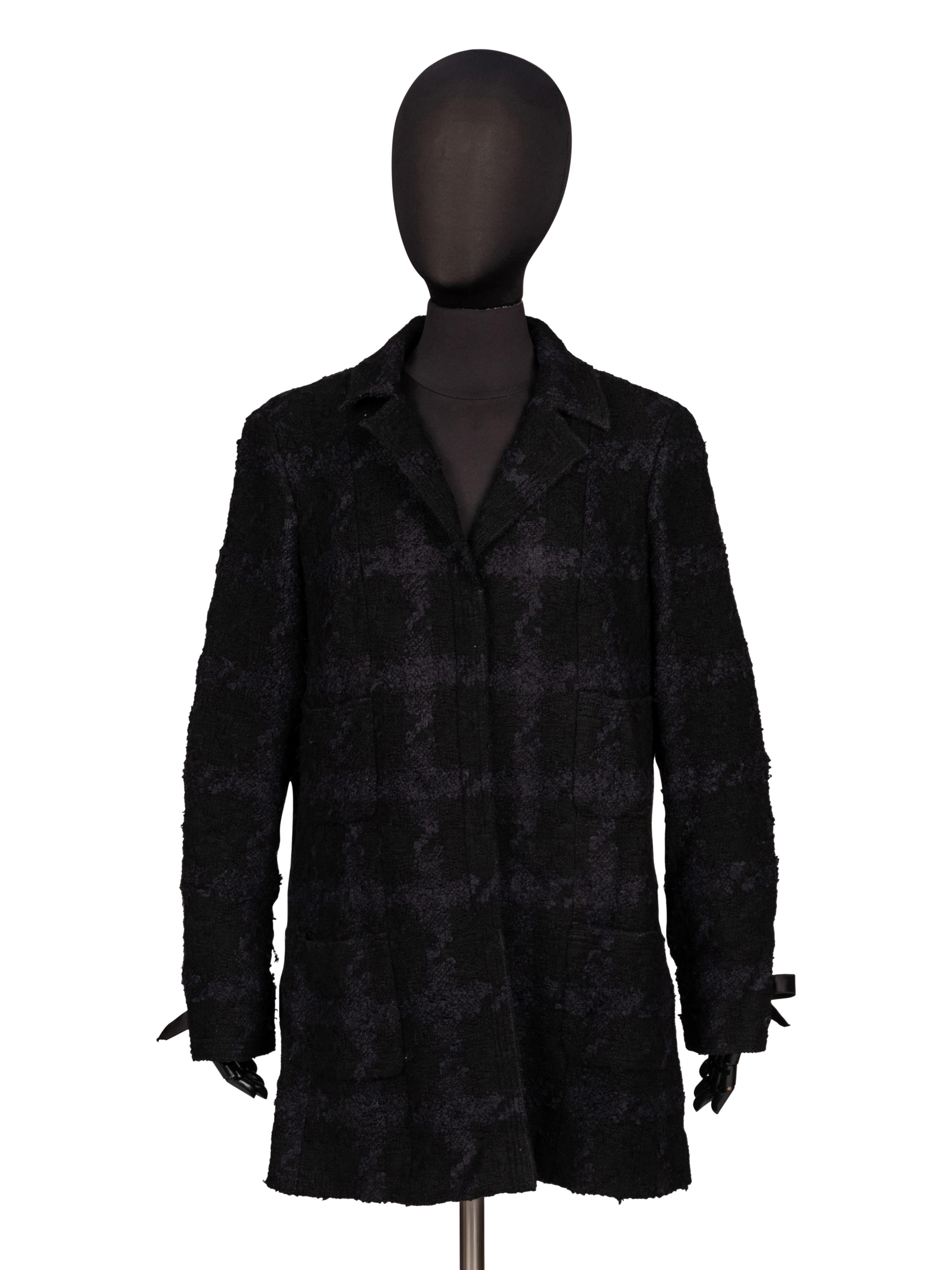 Chanel, B ouclé Tweed Jacket