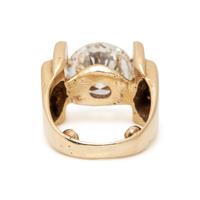 DIAMOND AND YELLOW GOLD RING