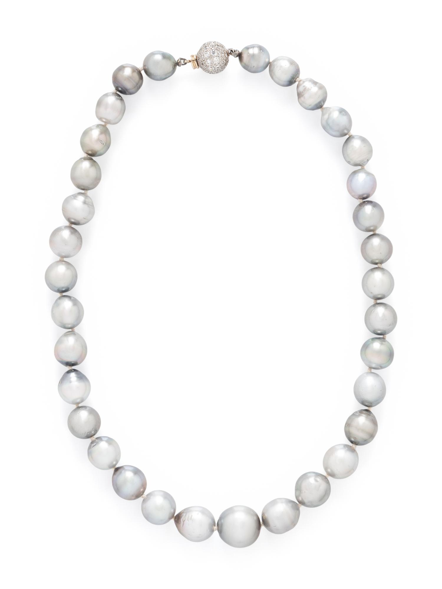GRAY CULTURED PEARL AND DIAMOND NECKLACE