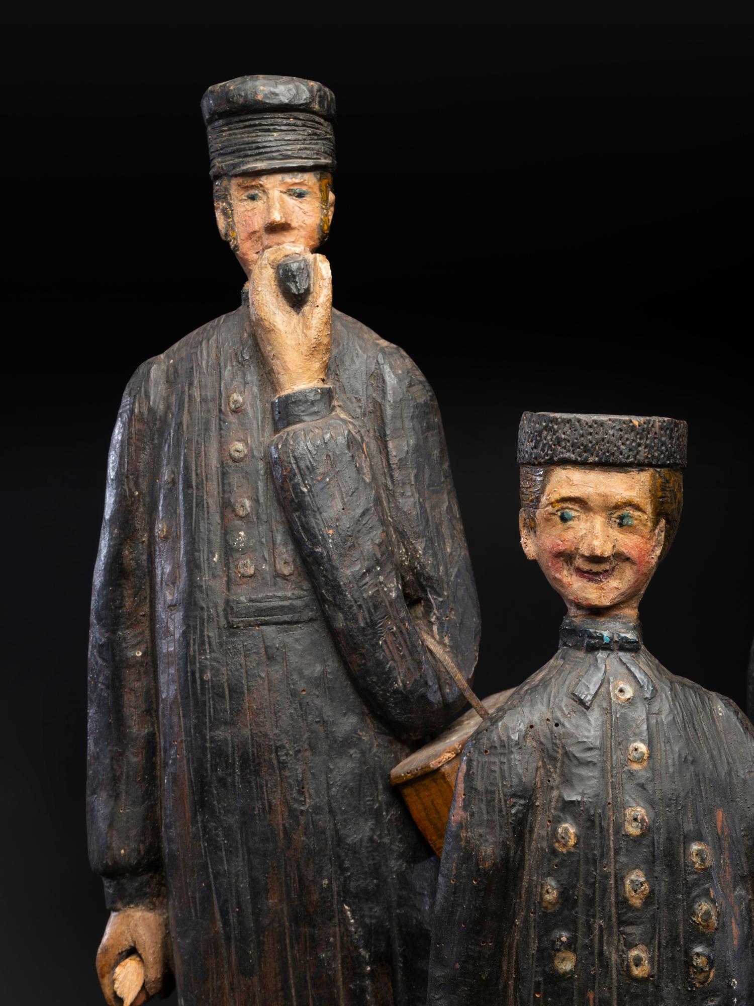 Four Quebec Family Figures