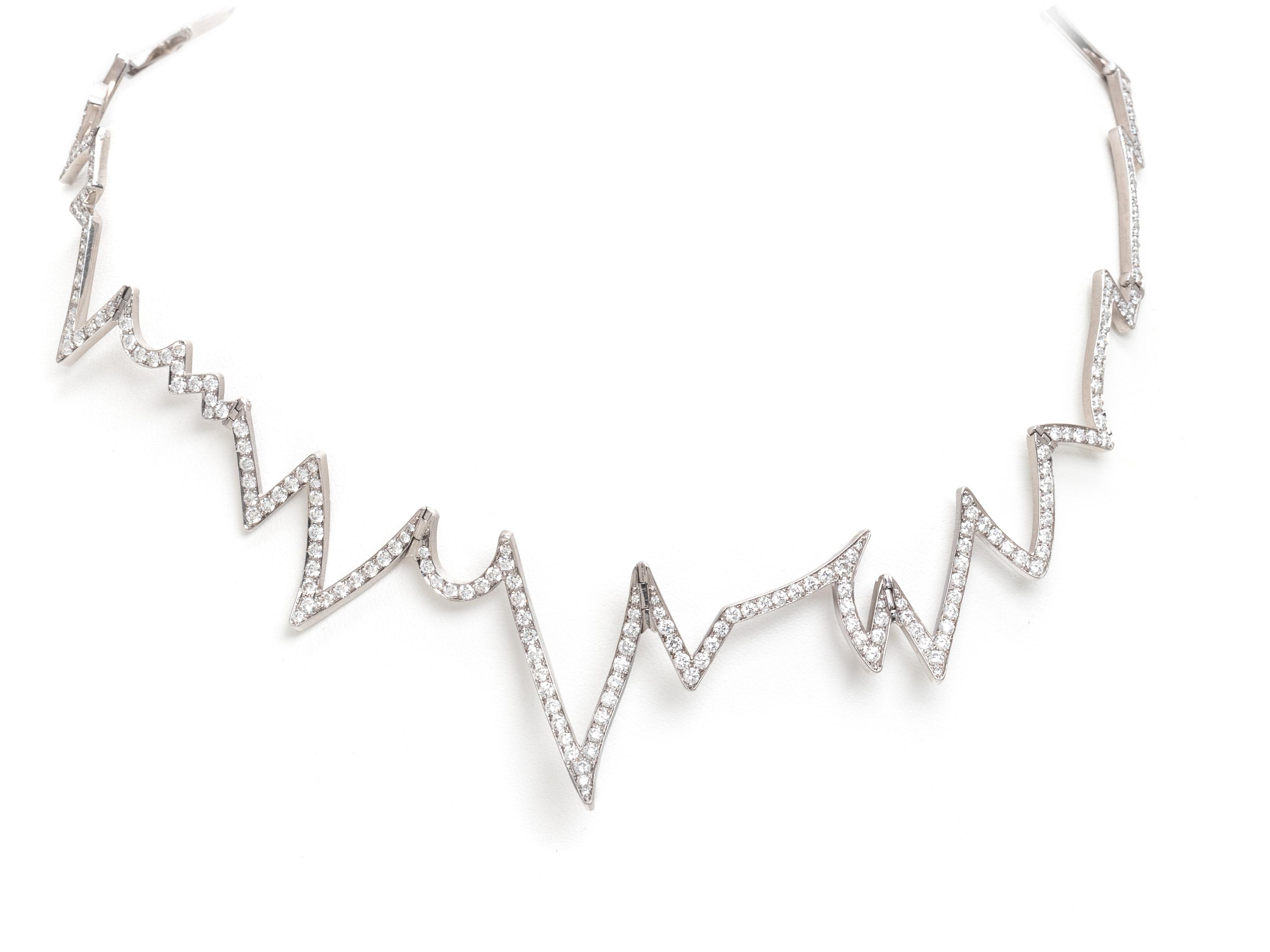 LUZ CAMINO, WHITE GOLD AND DIAMOND NECKLACE