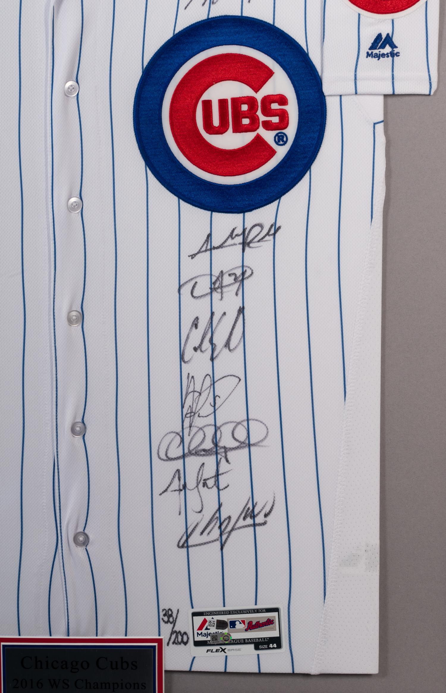 An Authentic Chicago Cubs 2016 World Series Champions Team Signed Autograph Limited Edition Jersey (Fantatics Authentic Hologram),