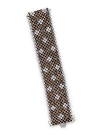 COLORED DIAMOND AND DIAMOND BRACELET