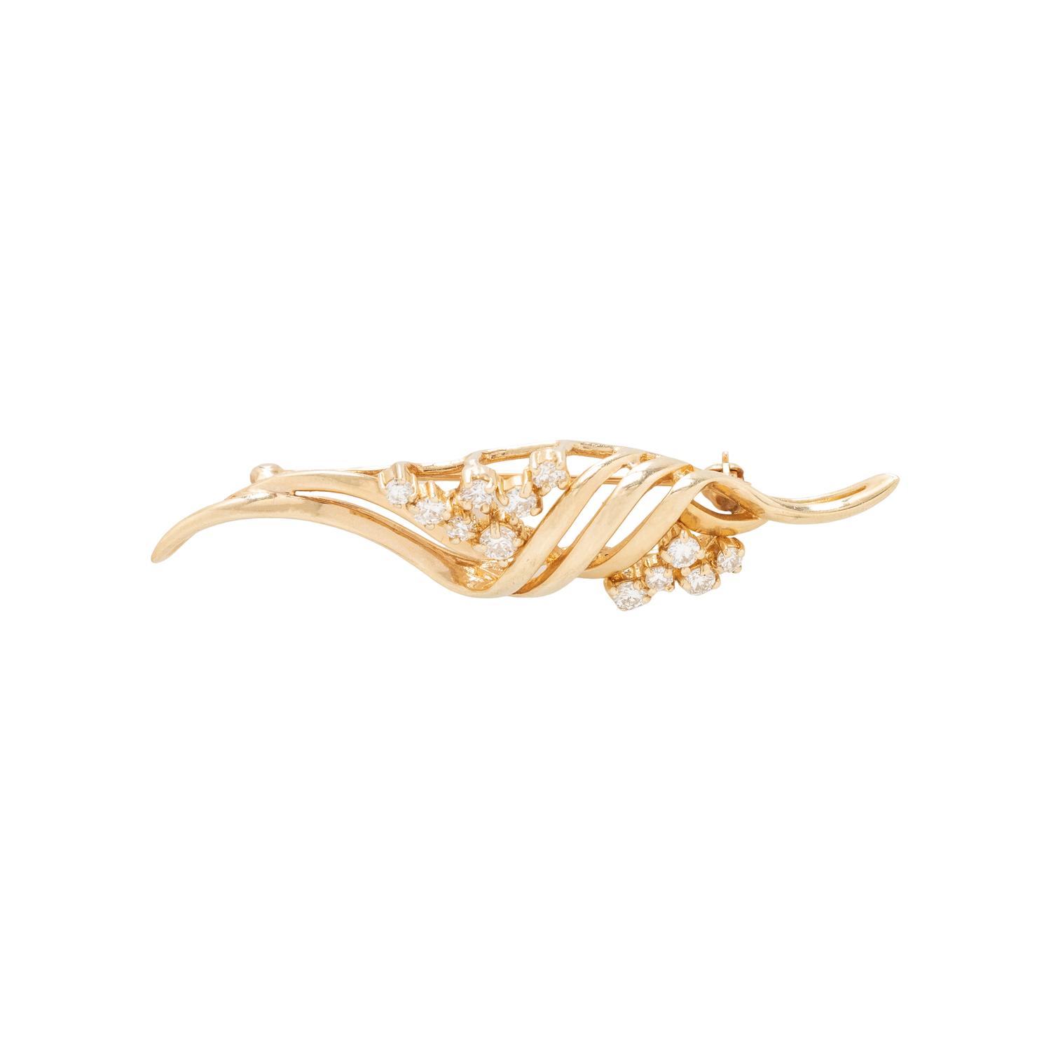 YELLOW GOLD AND DIAMOND BROOCH
