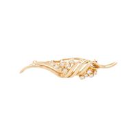 YELLOW GOLD AND DIAMOND BROOCH
