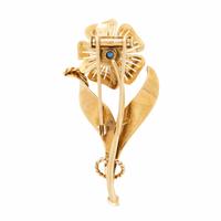 Sapphire and Yellow Gold Flower Brooch