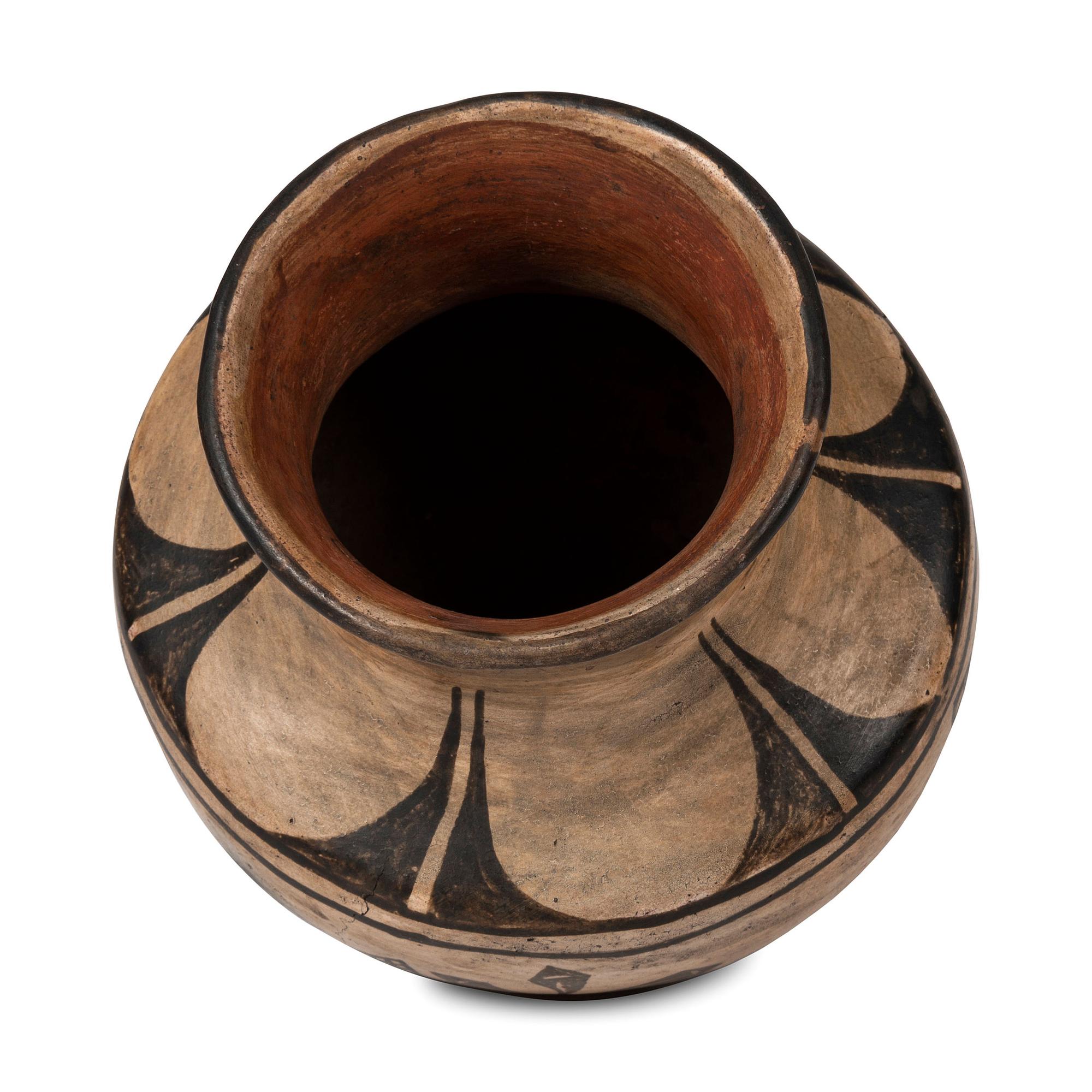 Kewa Pottery Jar