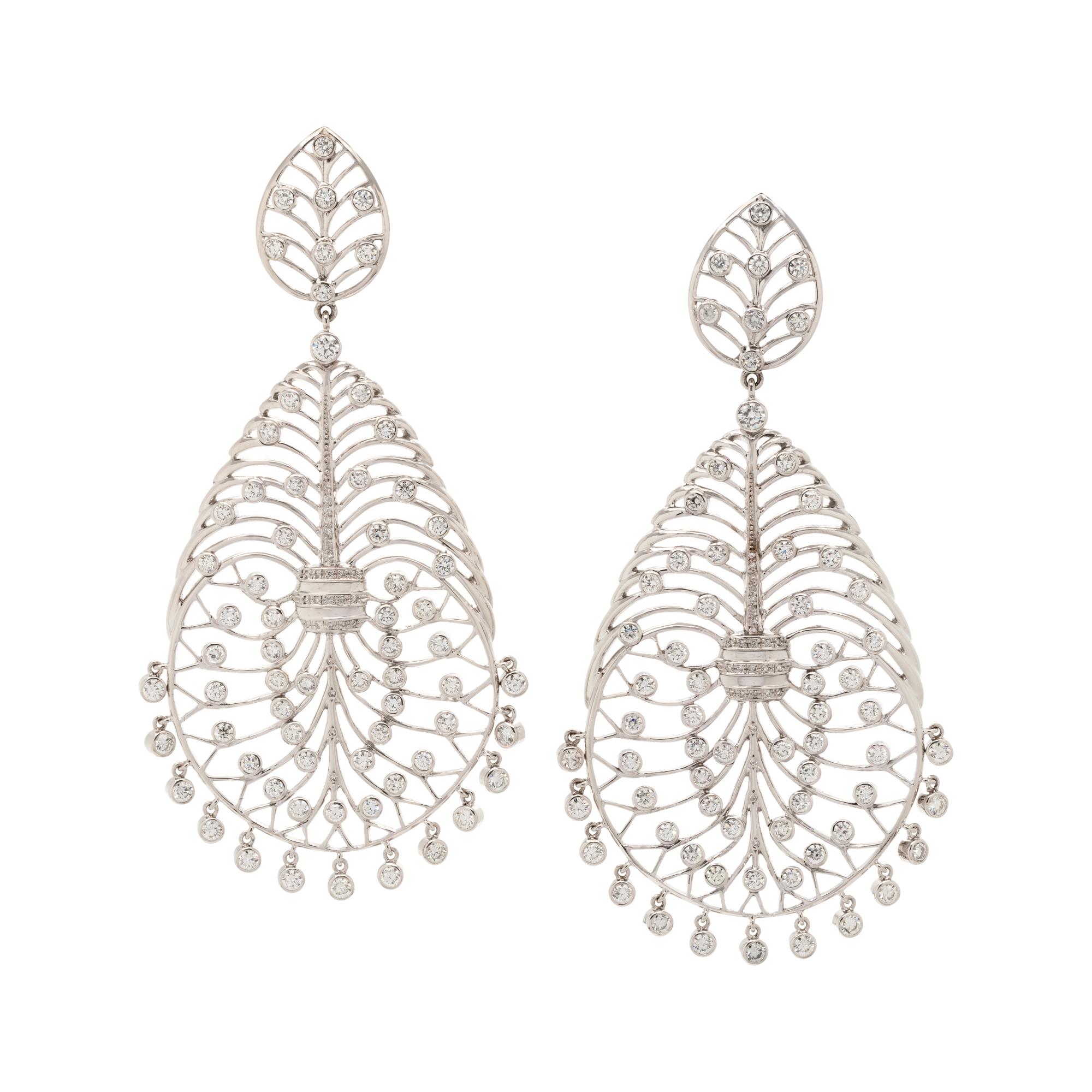 WHITE GOLD AND DIAMOND EARCLIPS