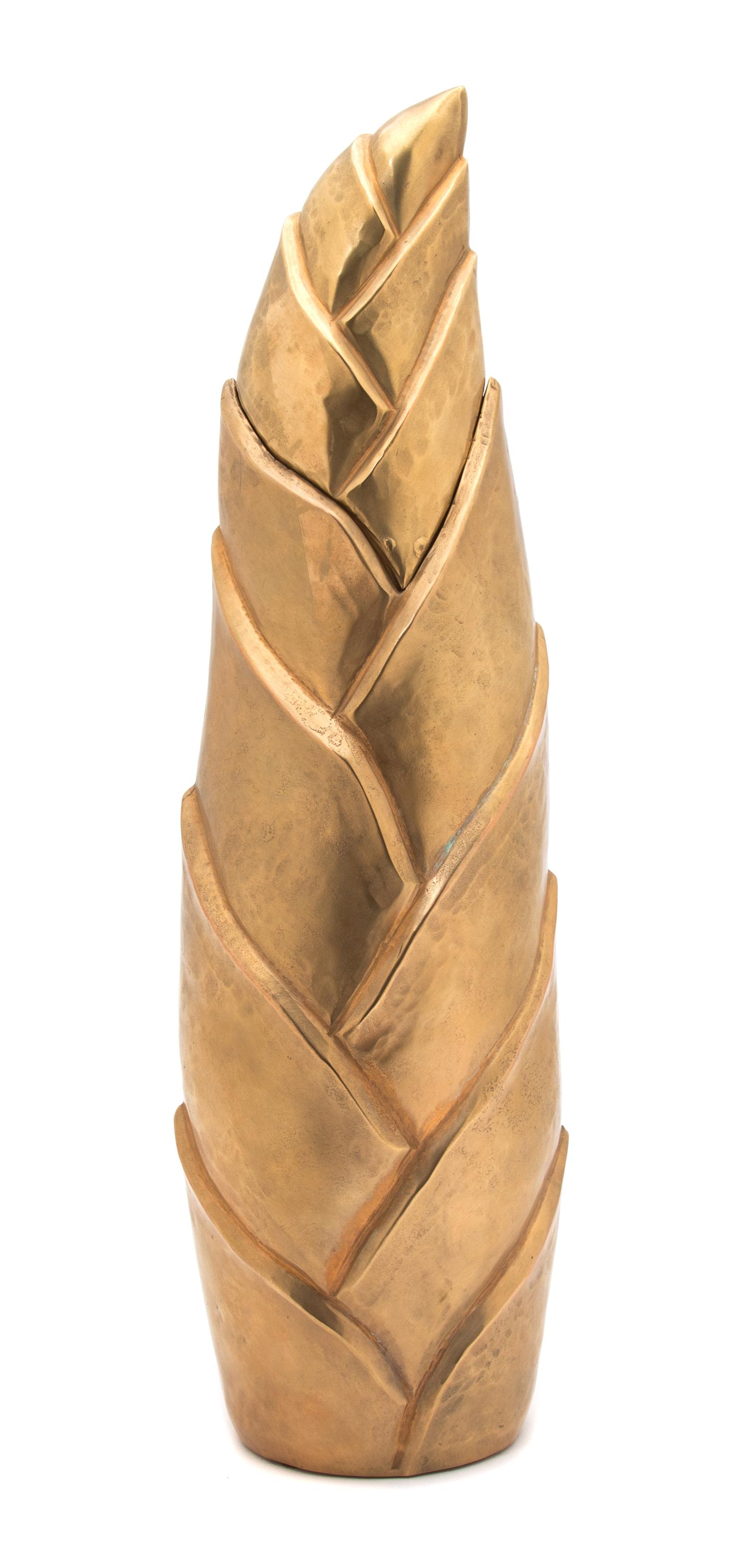 A Robert Kuo Gold Metal Weave Fluted Covered Jar Height 15 inches. — 20TH CENTURY