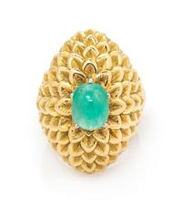 An 18 Karat Yellow Gold and Emerald Ring, David Webb, 16.20 dwts.