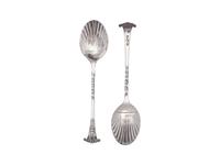 A Cased Set of Six Victorian "Onslow" Silver Teaspoons