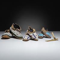 Plains Child's Beaded Hide Moccasins, and Roach Spreader