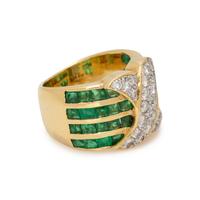 YELLOW GOLD, DIAMOND AND EMERALD RING