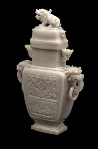 Two Chinese Jade and Jadeite Articles 近代 玉磬及玉瓶