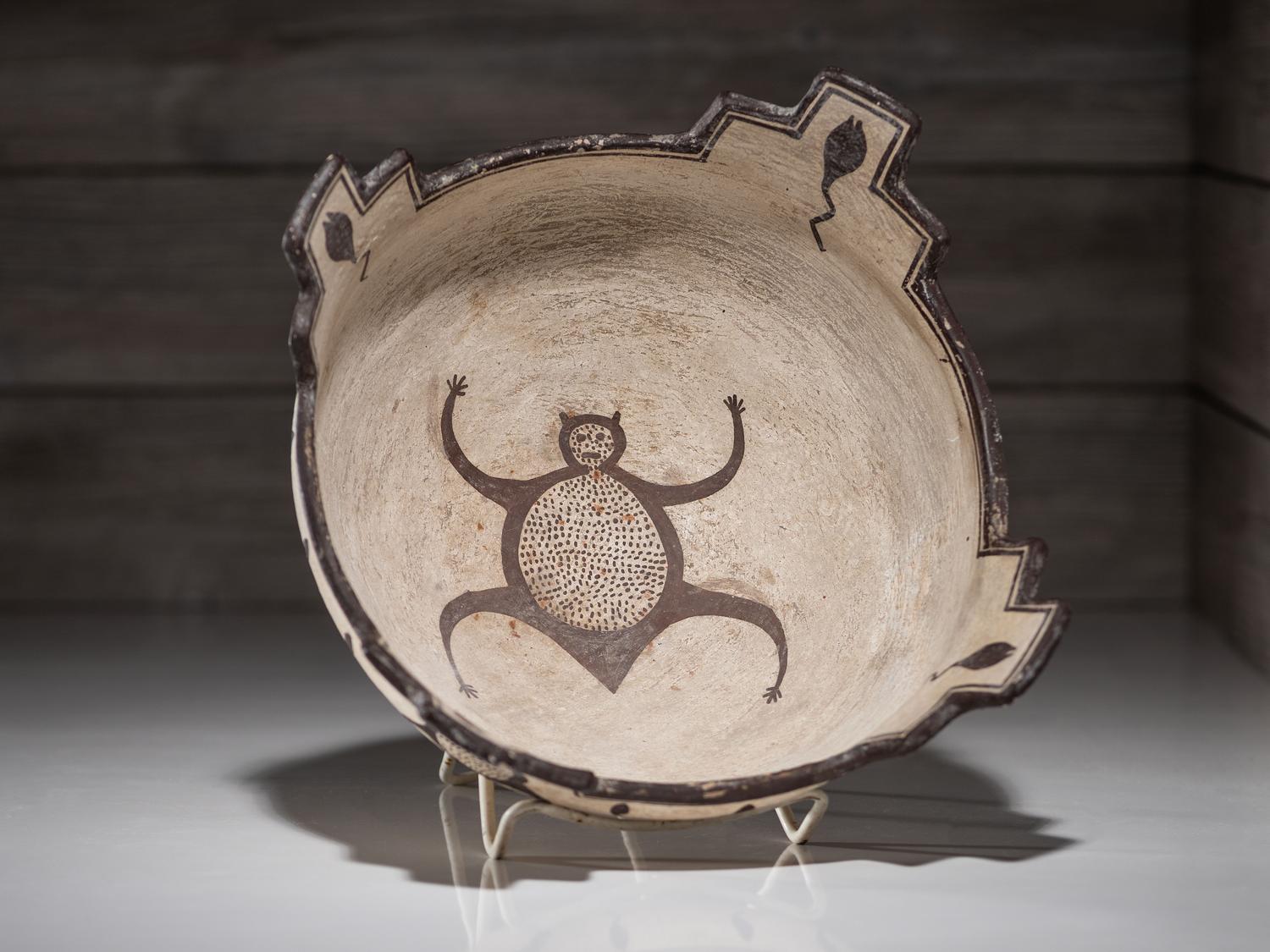 Zuni Pottery Bowl