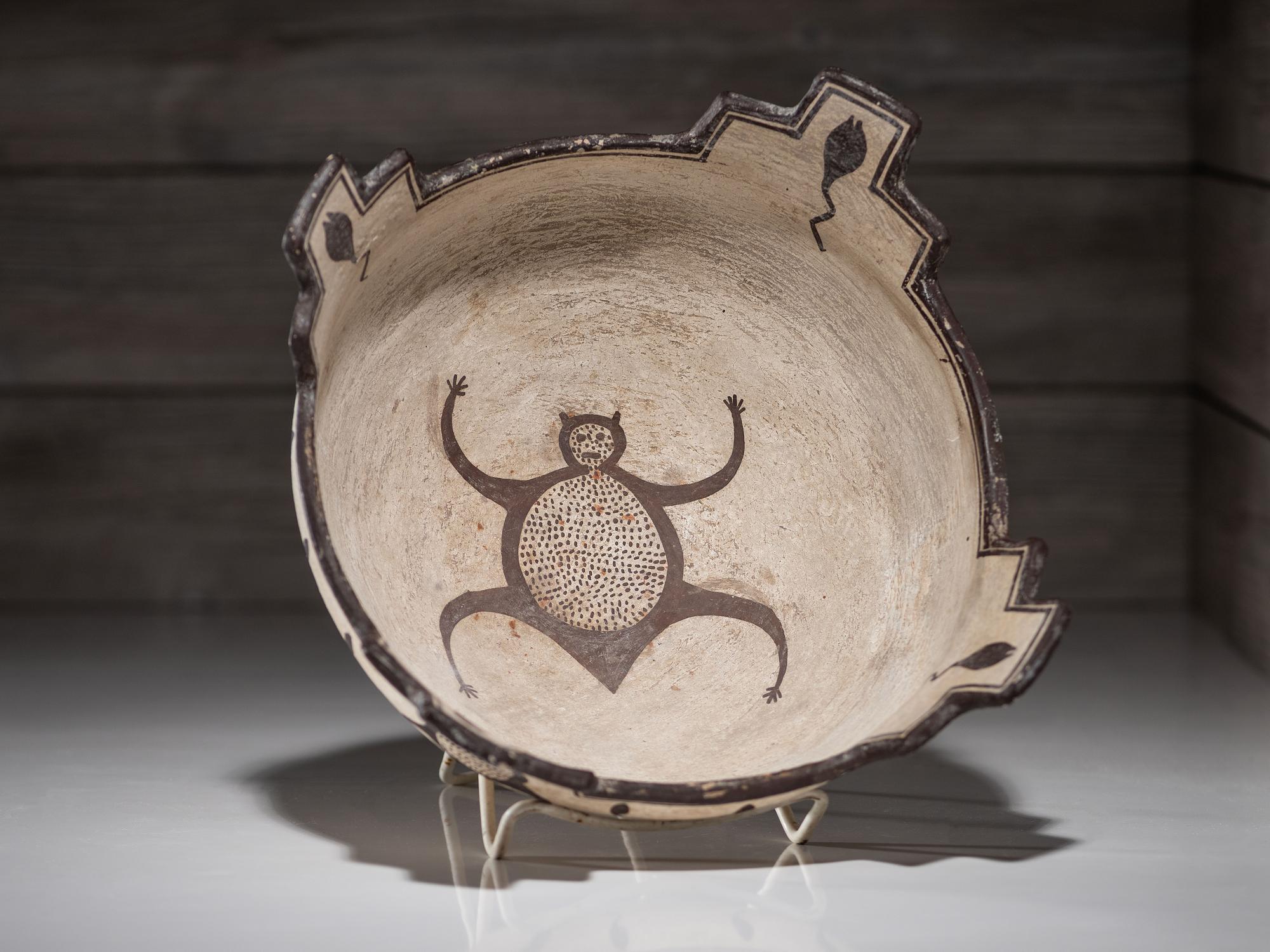Zuni Pottery Bowl