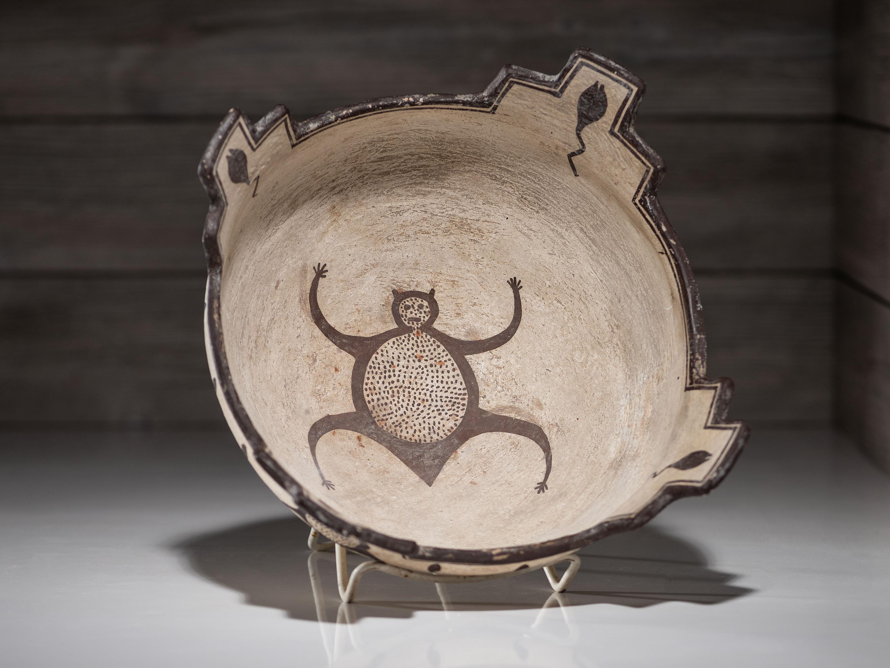 Zuni Pottery Bowl