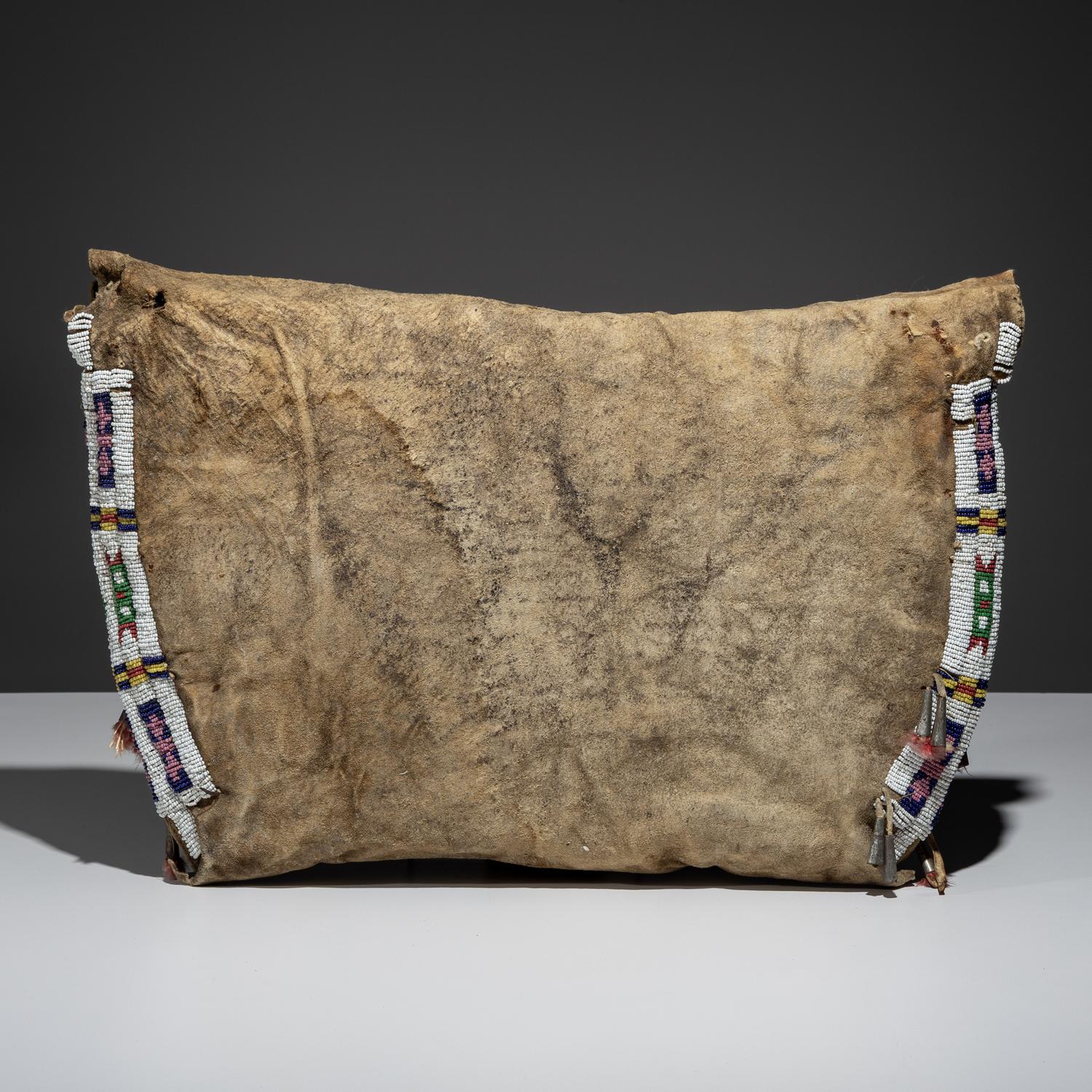Sioux Beaded Hide Possible Bag