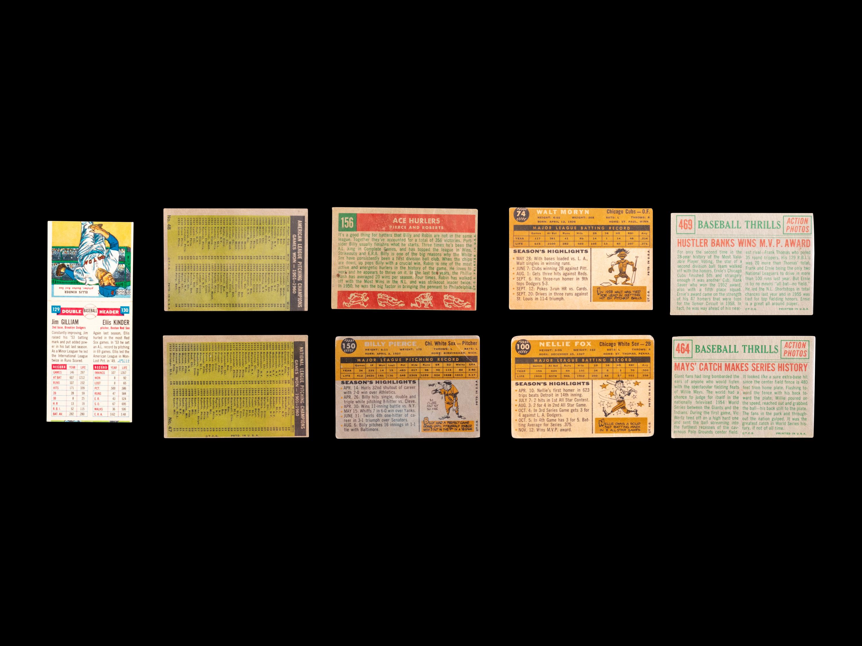 A Group of 30 Assorted 1950s and 1960s Baseball Cards (Including Ernie Banks and Willie Mays),