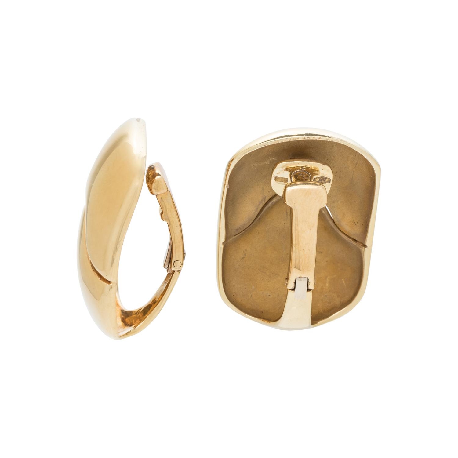 YELLOW GOLD EARCLIPS