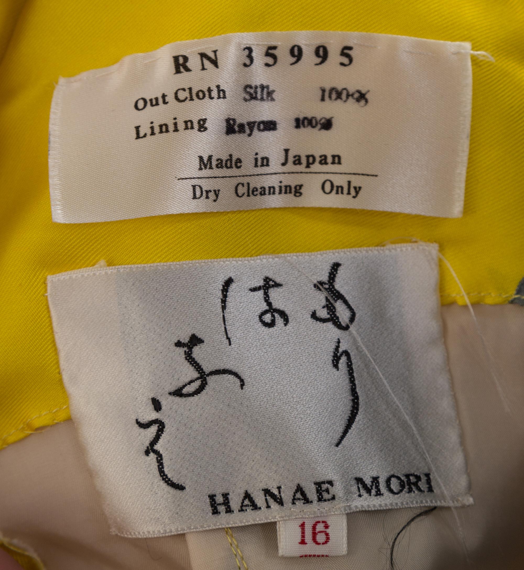 A Hanae Mori Yellow Silk Chiffon Caftan Dress, Size 16.