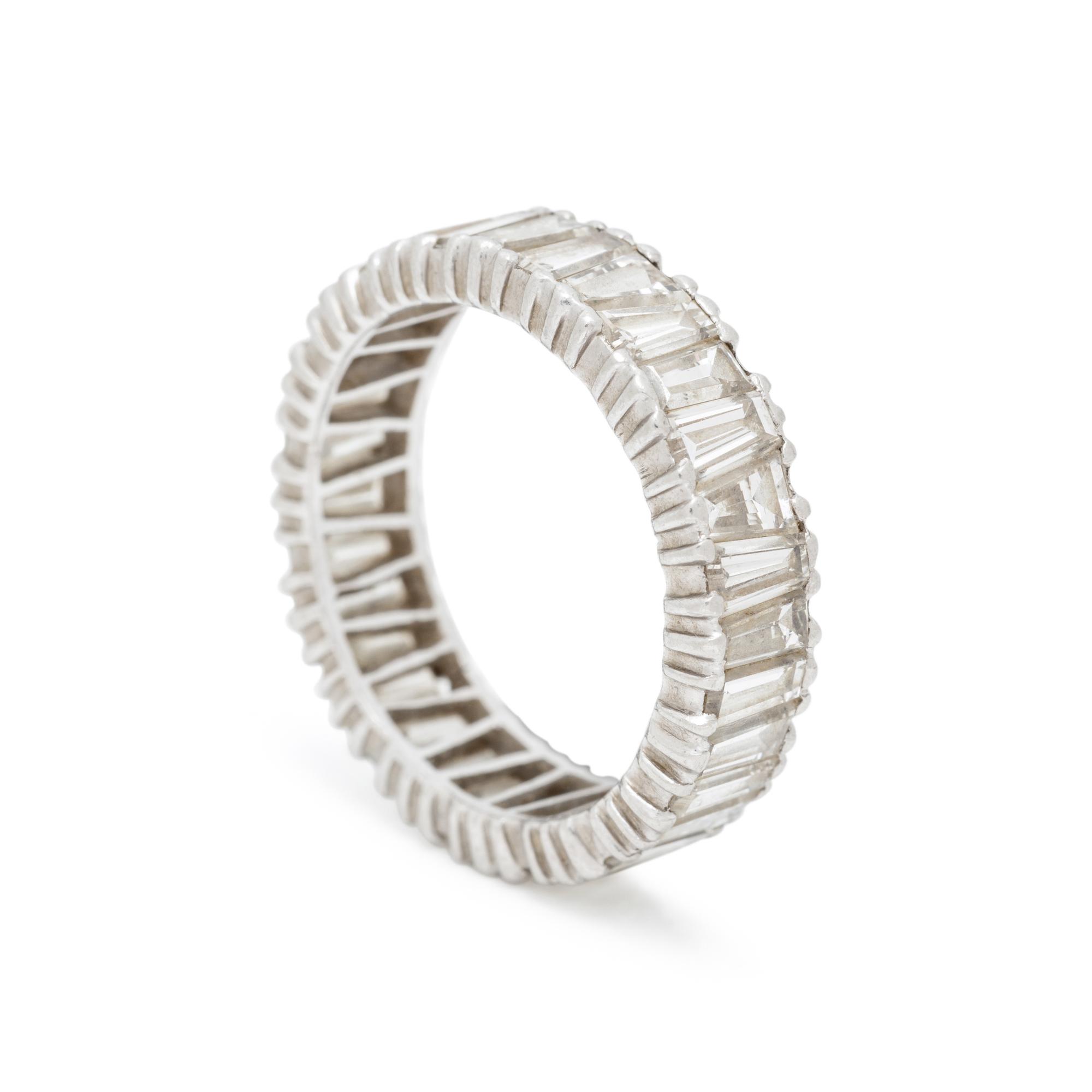 DIAMOND ETERNITY BAND