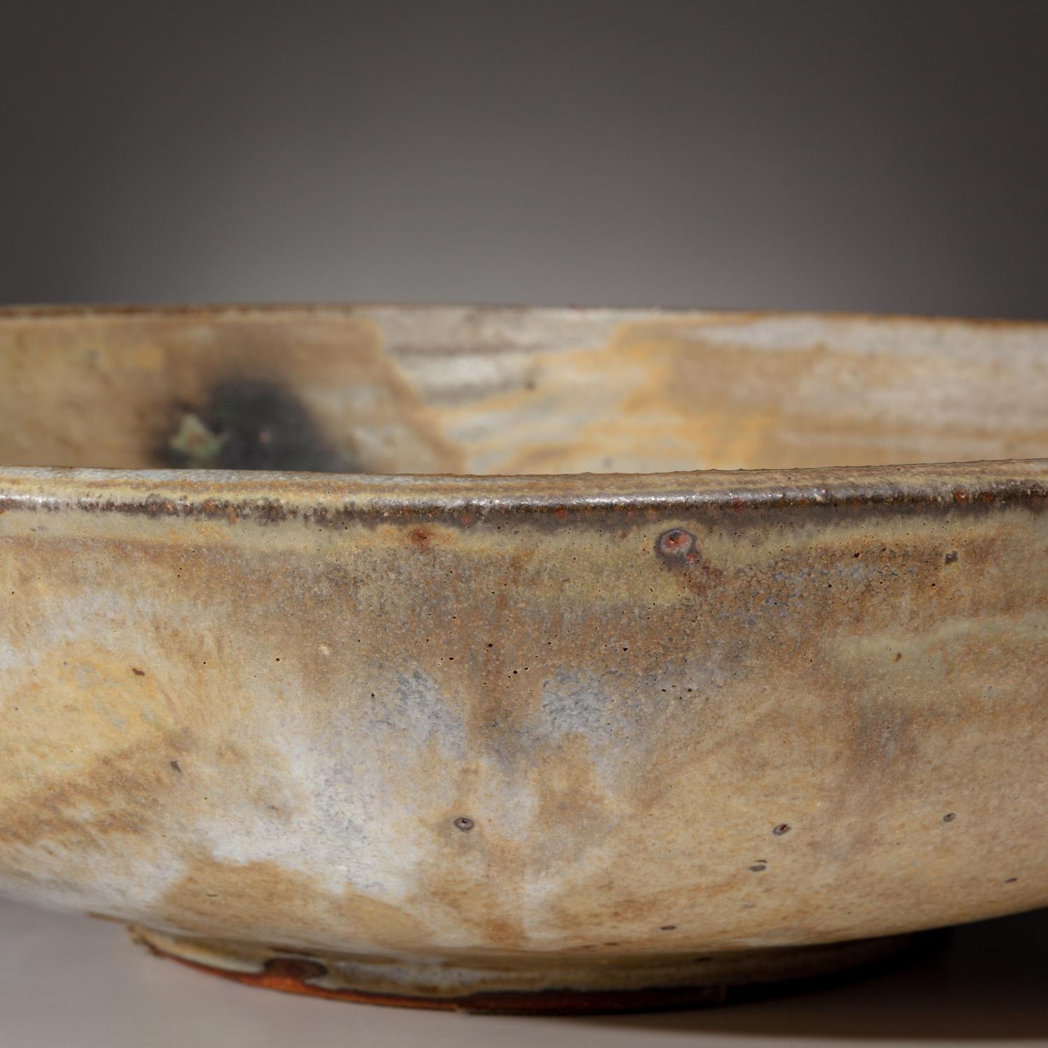 Toshiko Takaezu (American, 1922–2011) — Bowl