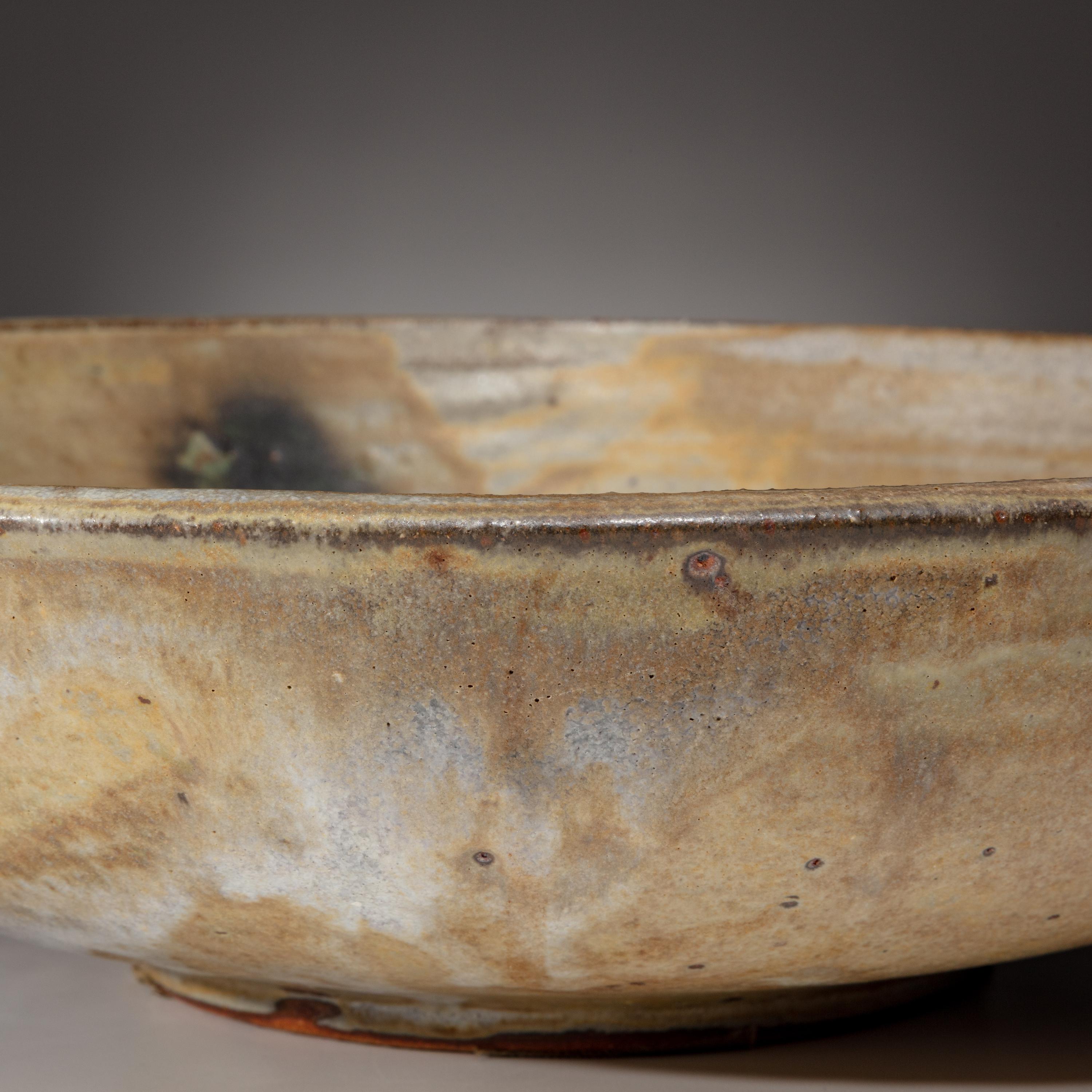 Toshiko Takaezu (American, 1922–2011) — Bowl