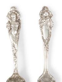 A Reed and Barton 'Love Disarmed' Silver Flatware Service