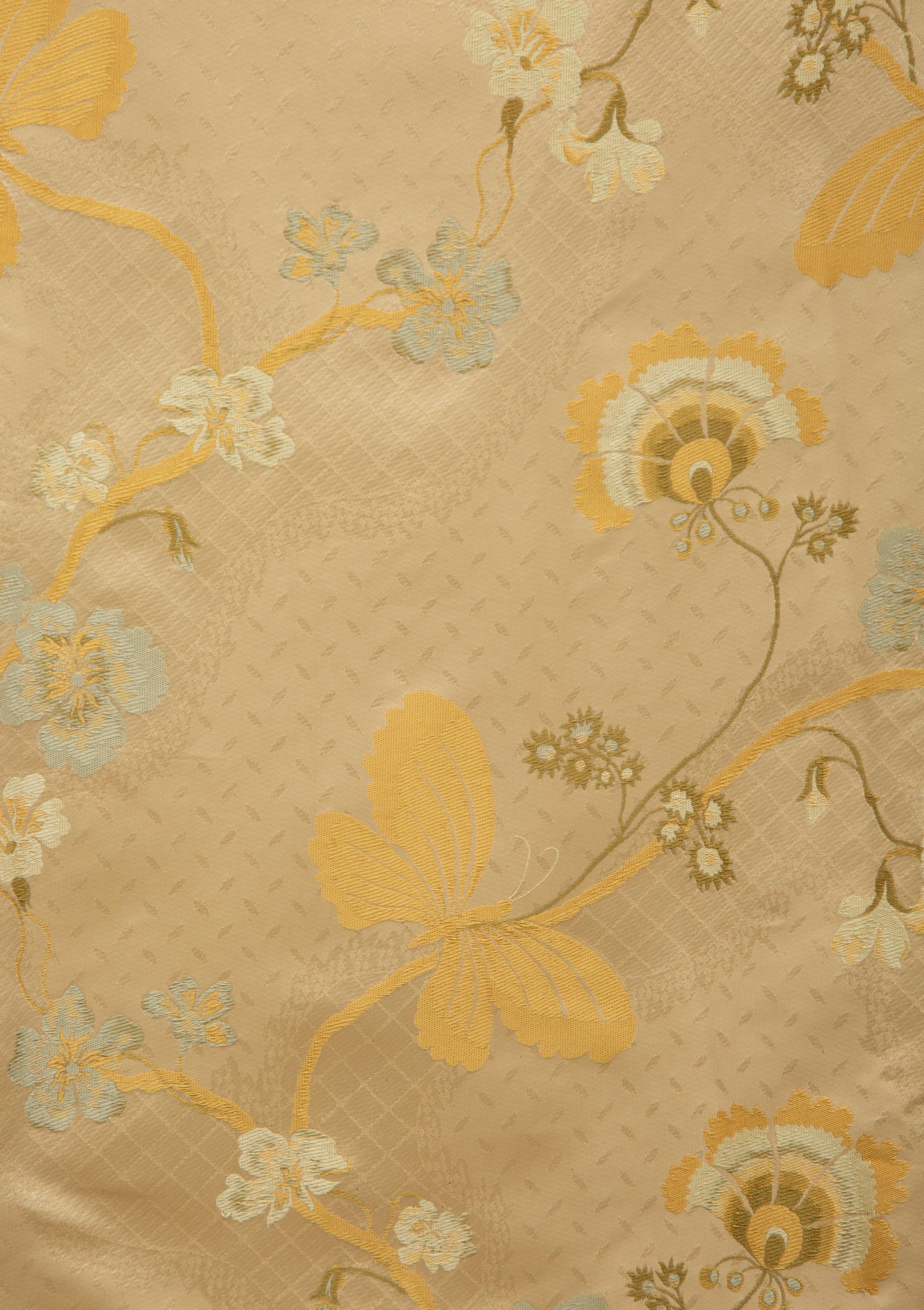A Scalamandré Ivory and Light Blue Silk Lampas Balloon Window Shade