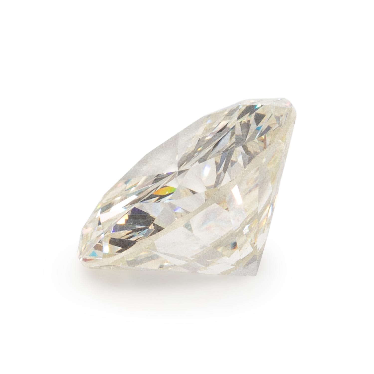 4.39 CARAT ROUND BRILLIANT CUT DIAMOND