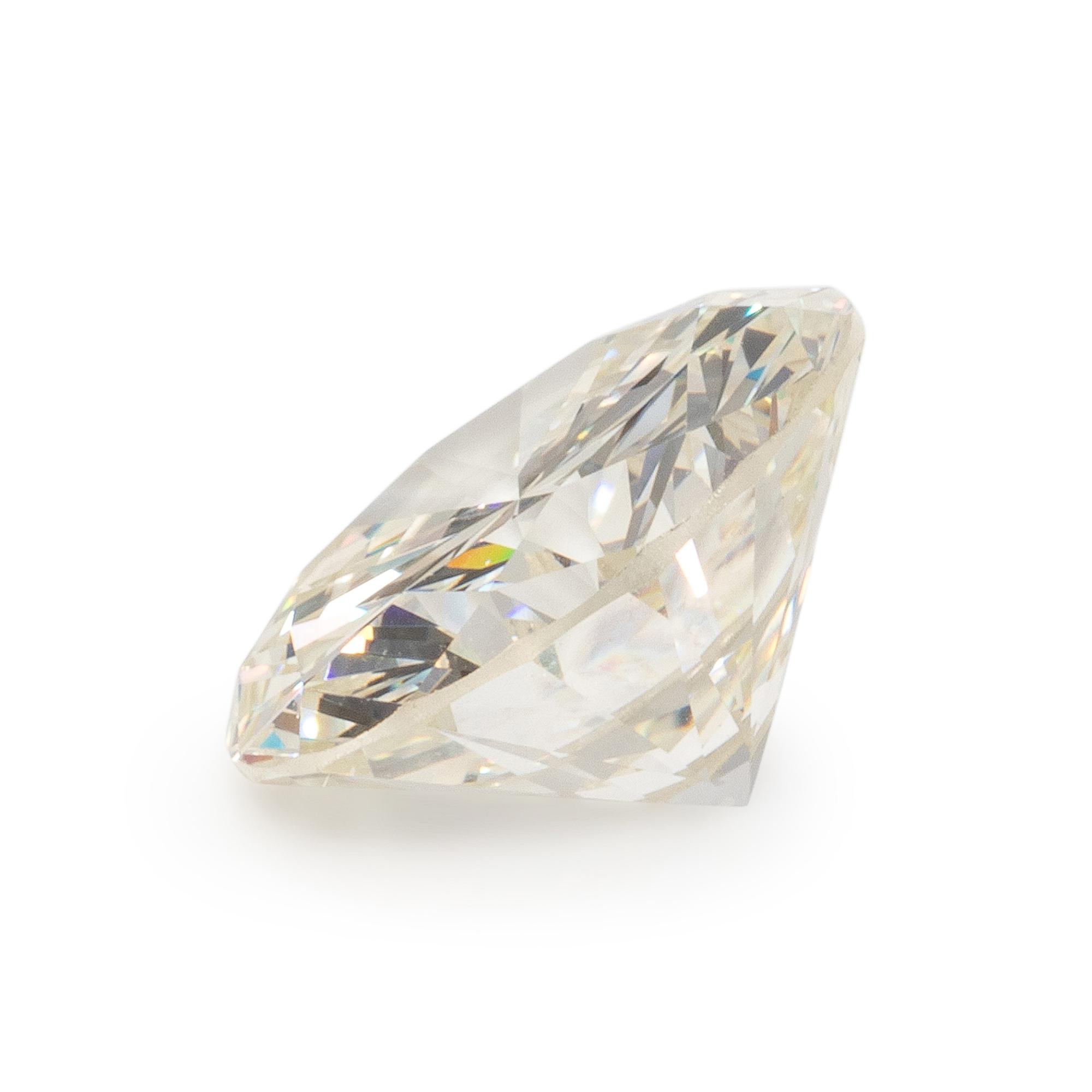 4.39 CARAT ROUND BRILLIANT CUT DIAMOND