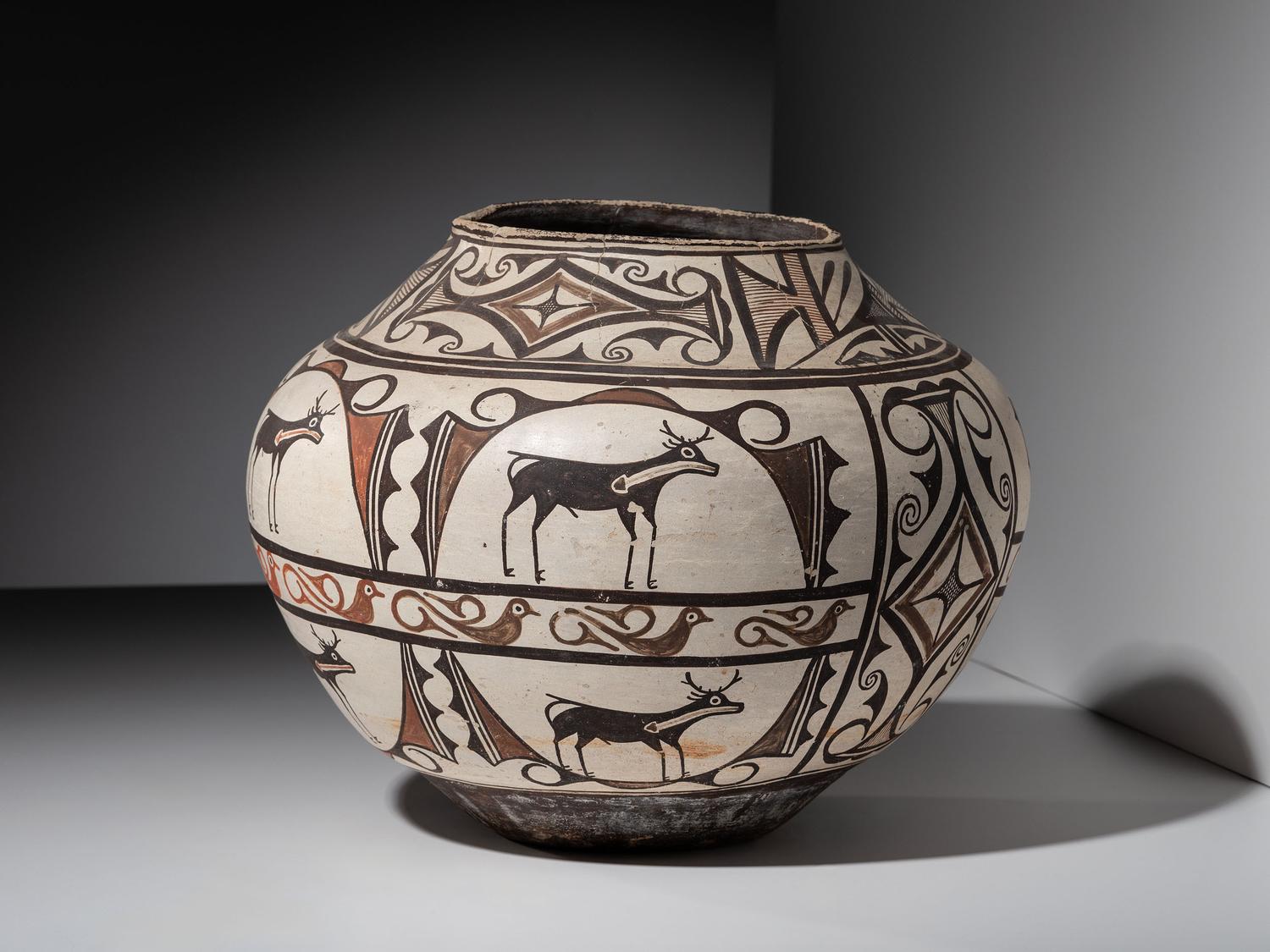 Zuni Polychrome Olla, with Heartline Deer