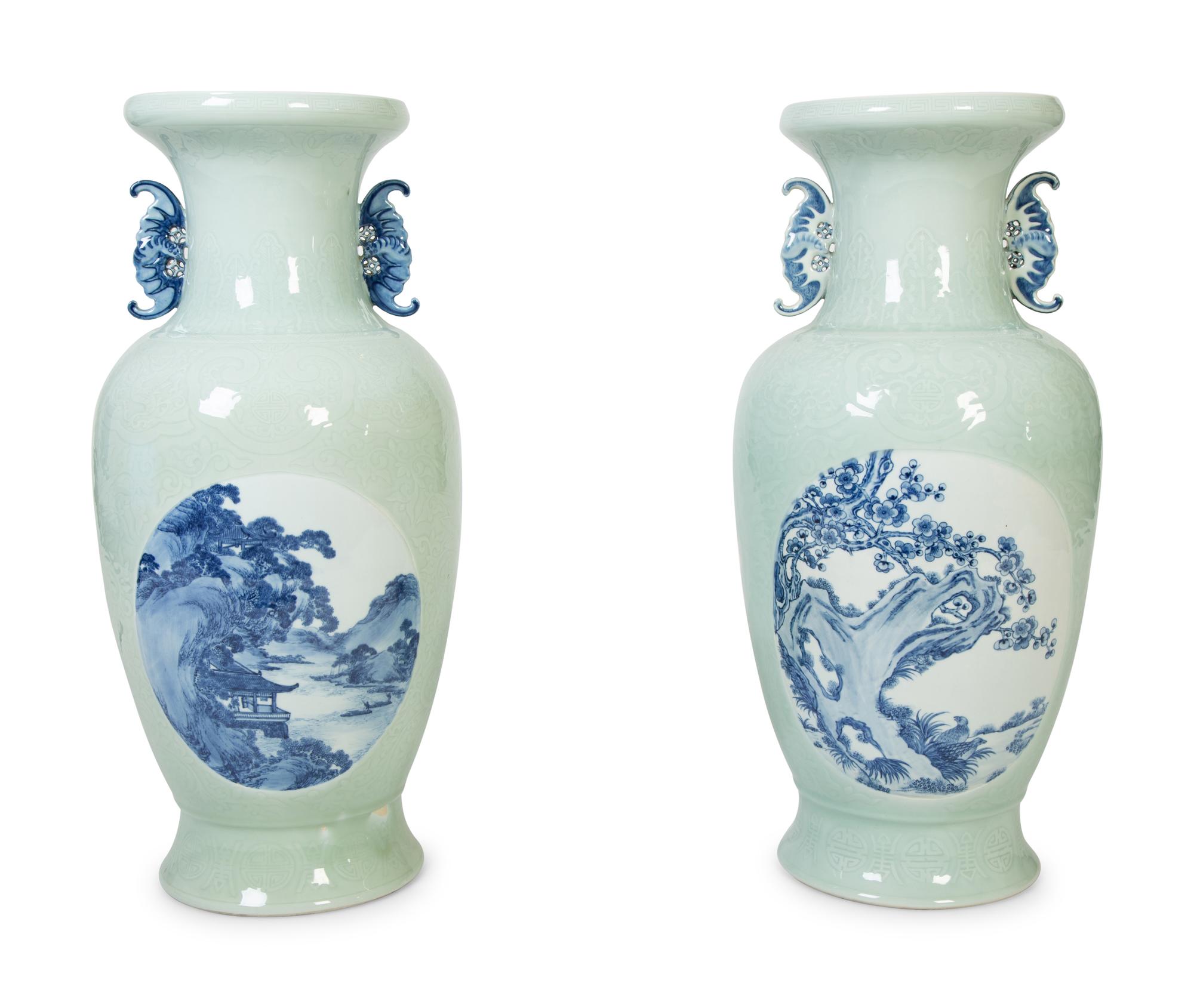 A Pair of Chinese Blue and White Vases — EARLY 20TH CENTURY