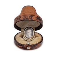 [WASHINGTON, George (1732-1799)]. SAINT-MEMIN, Charles Balthazar Julien Févret de (1770-1852). Gold alloy and enamel mourning ring purportedly bequeathed in Washington's last will and testament. Circa 1800.