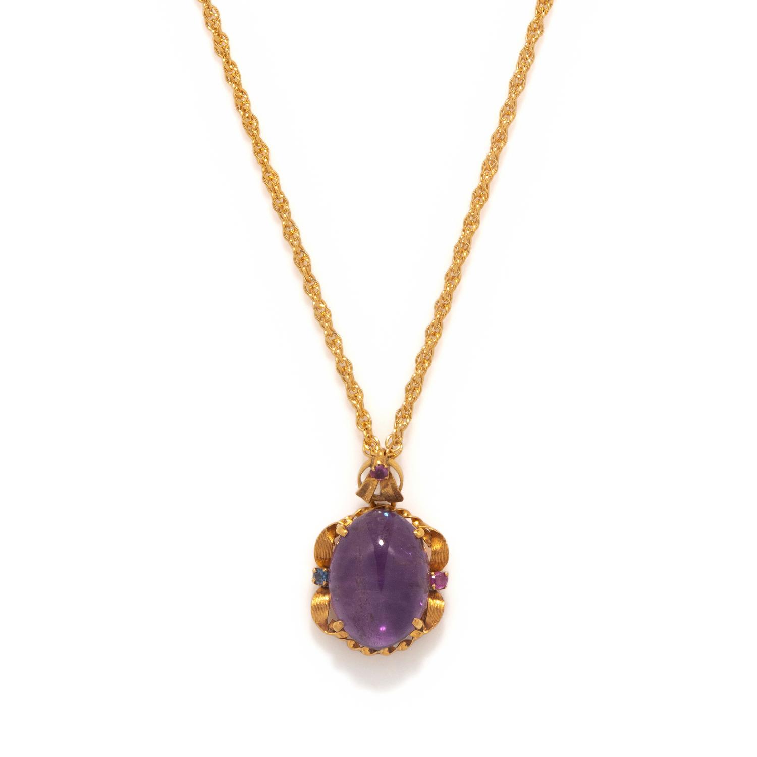 YELLOW GOLD AND AMETHYST PENDANT NECKLACE