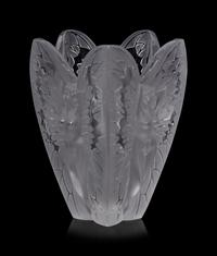 A Lalique Chrysalide Vase