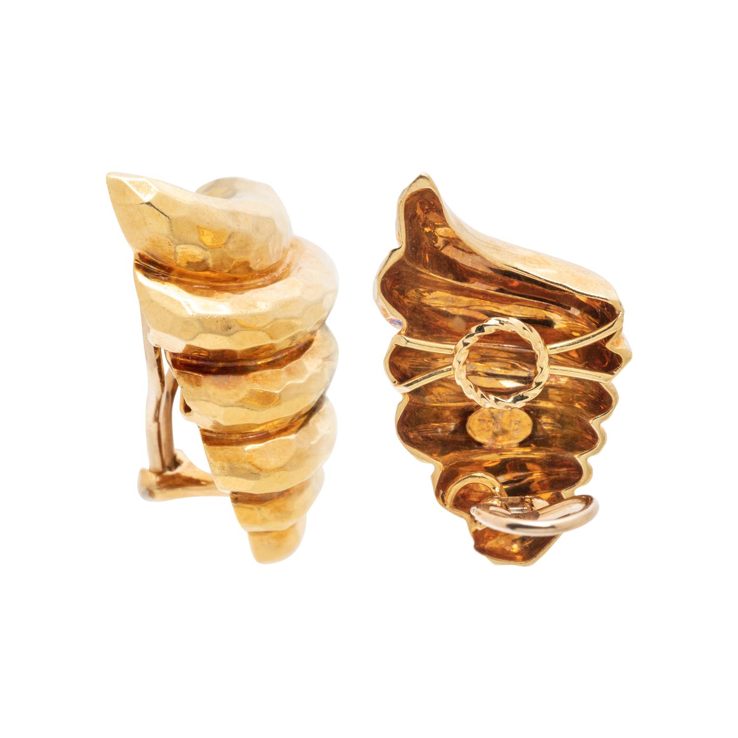 HENRY DUNAY, YELLOW GOLD EARCLIPS