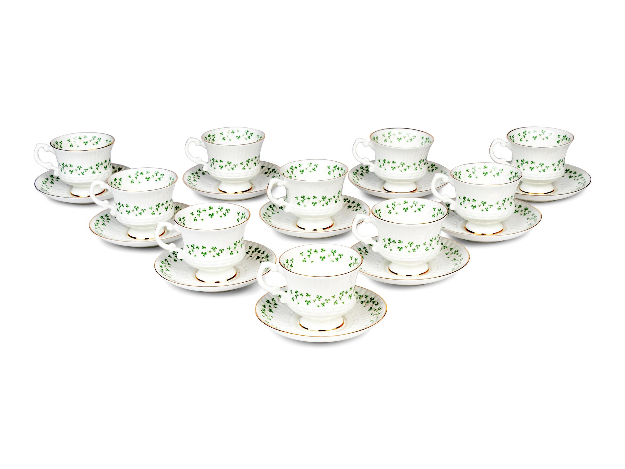 A Royal Tara Trellis Shamrock Porcelain Dinner Service