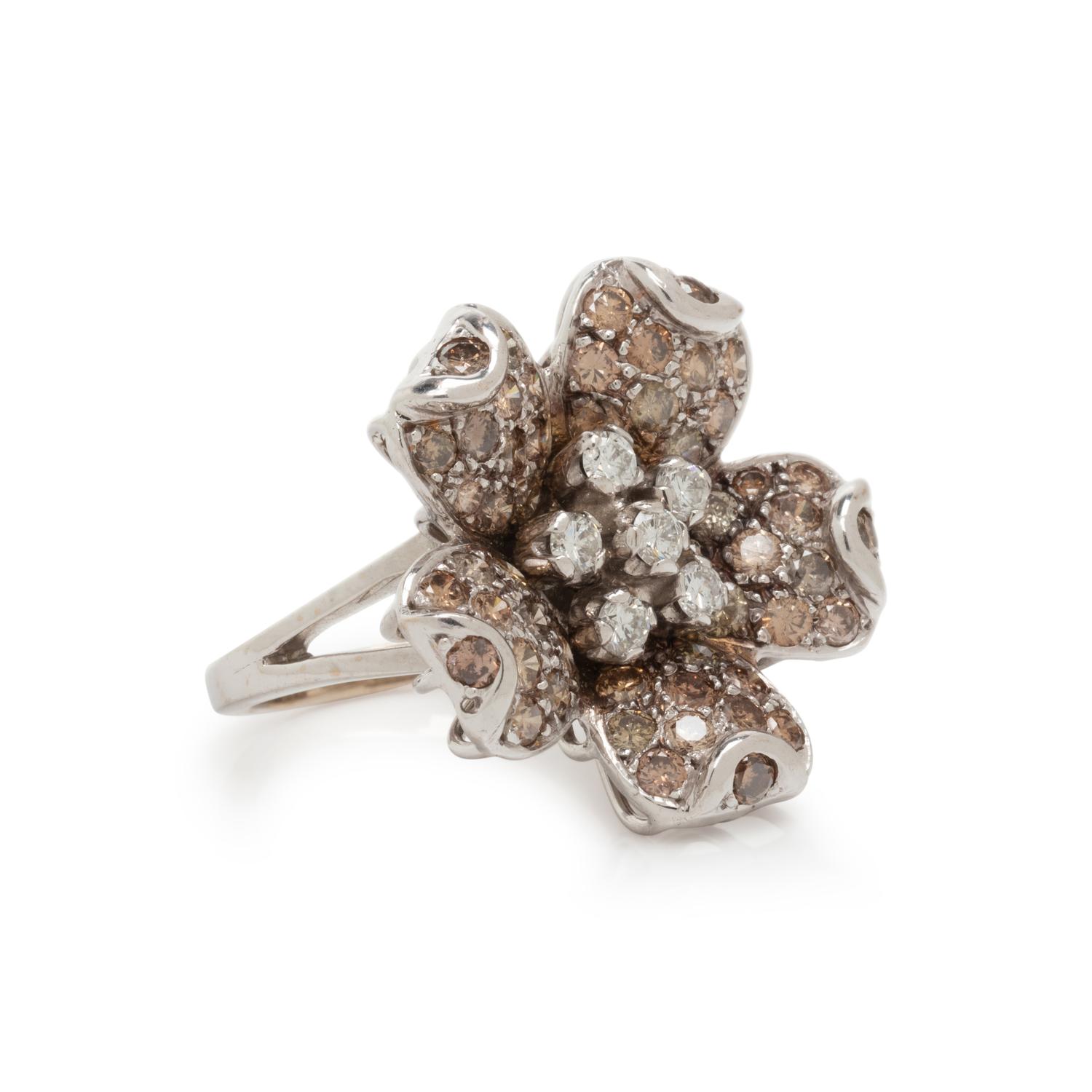 DIAMOND AND COLORED DIAMOND FLOWER RING