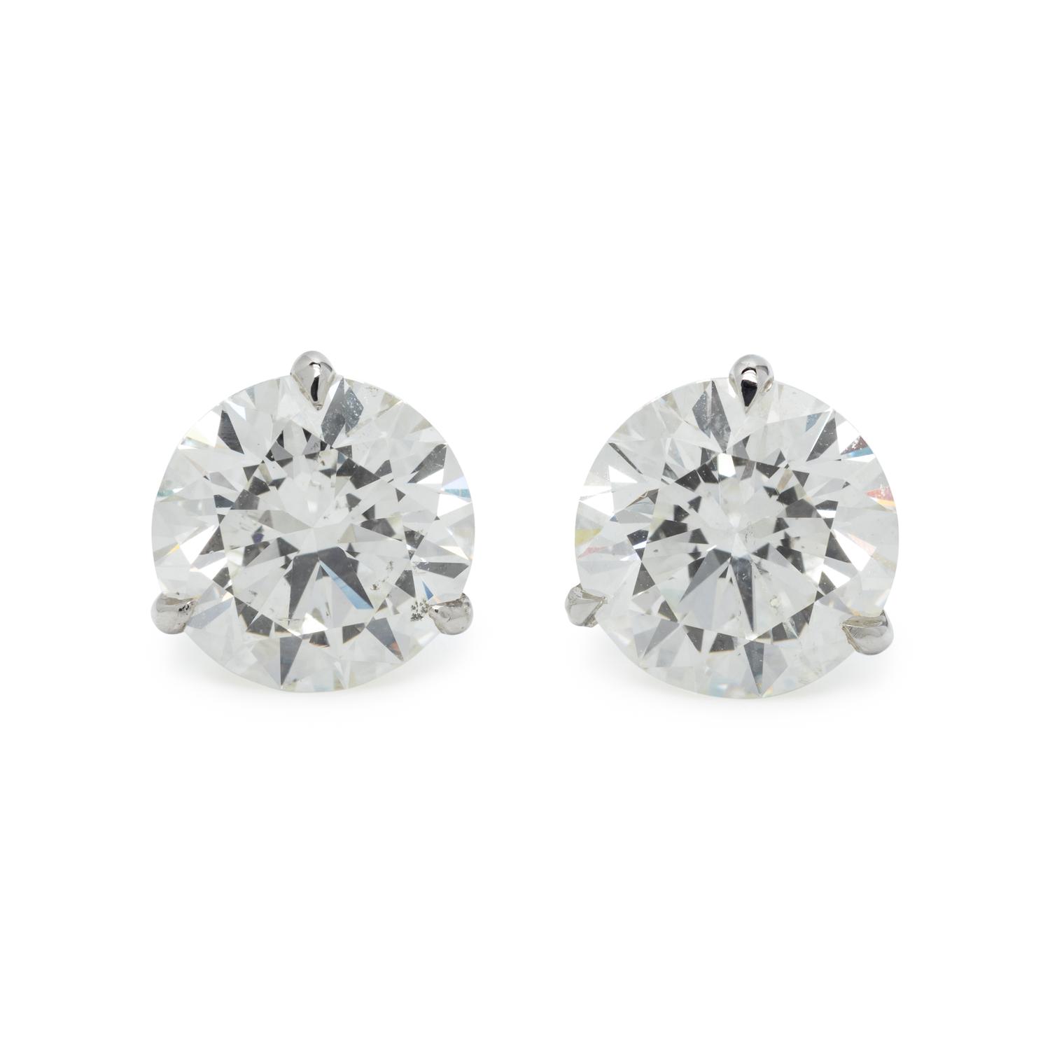 DIAMOND STUD EARRINGS