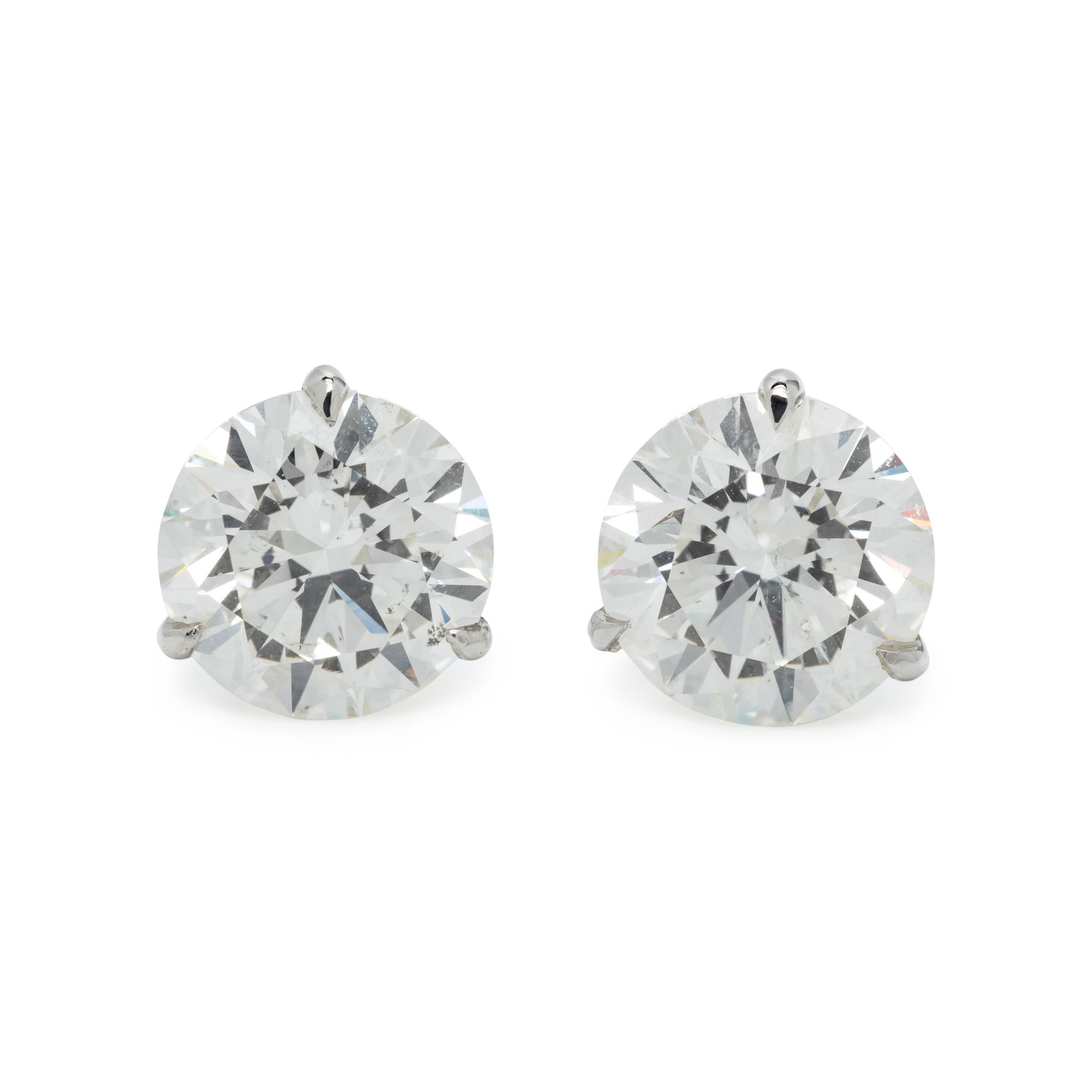 DIAMOND STUD EARRINGS