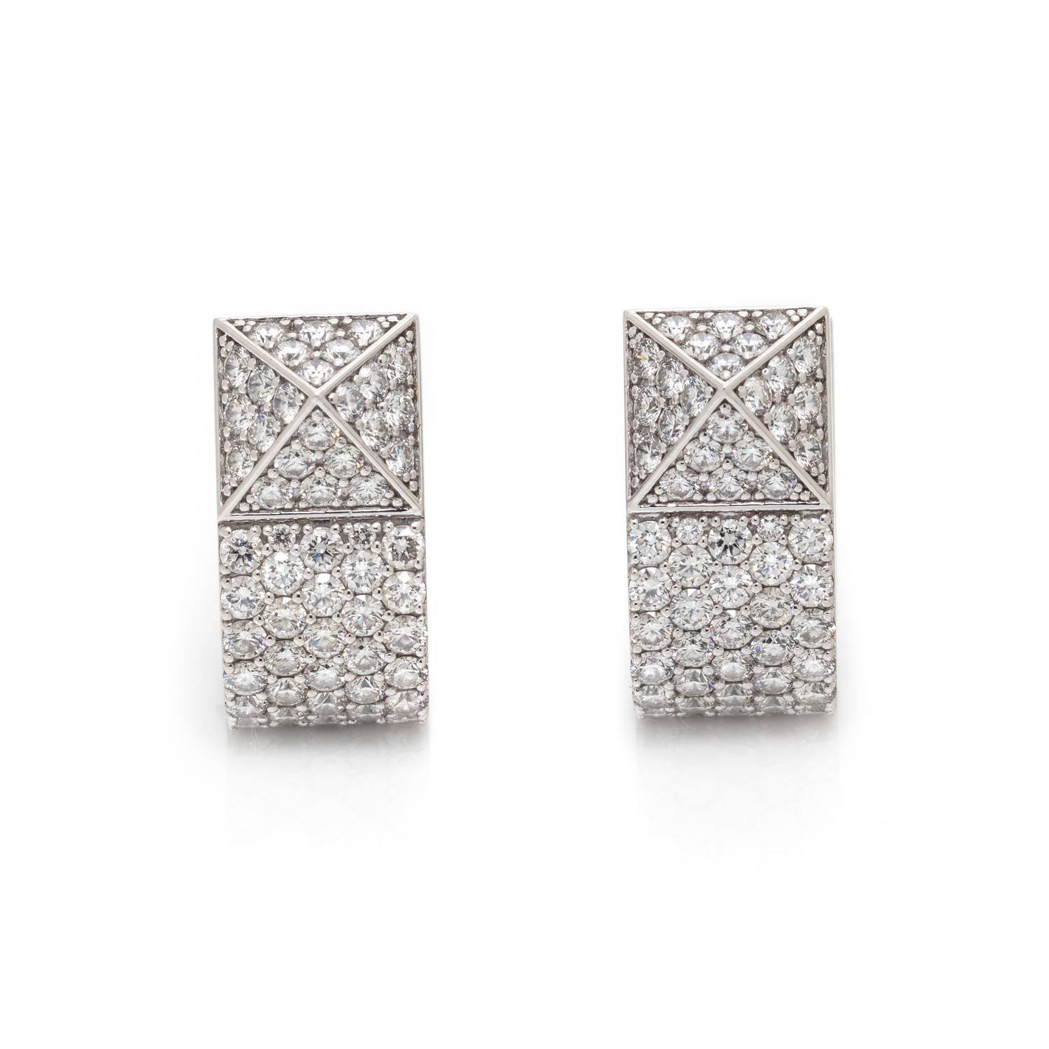 ROBERTO COIN, WHITE GOLD AND DIAMOND 'SAUVAGE PRIVE' HUGGIE EARRINGS