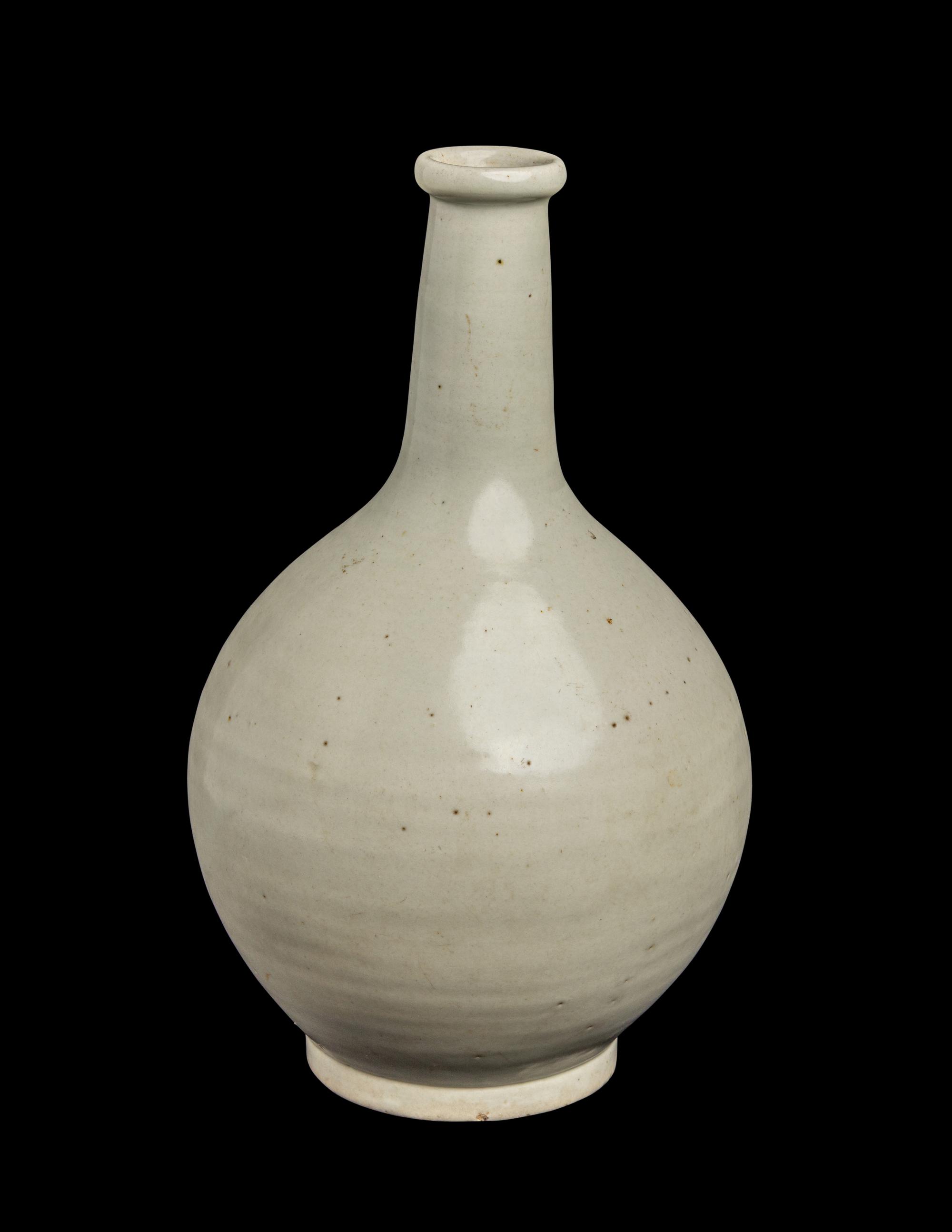 A Korean White Glazed Porcelain Bottle Vase