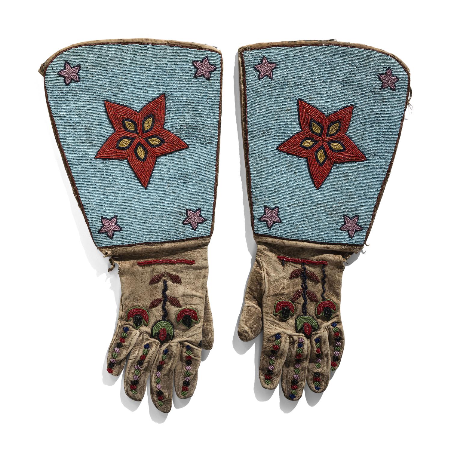 Plateau Beaded Hide Gauntlets
