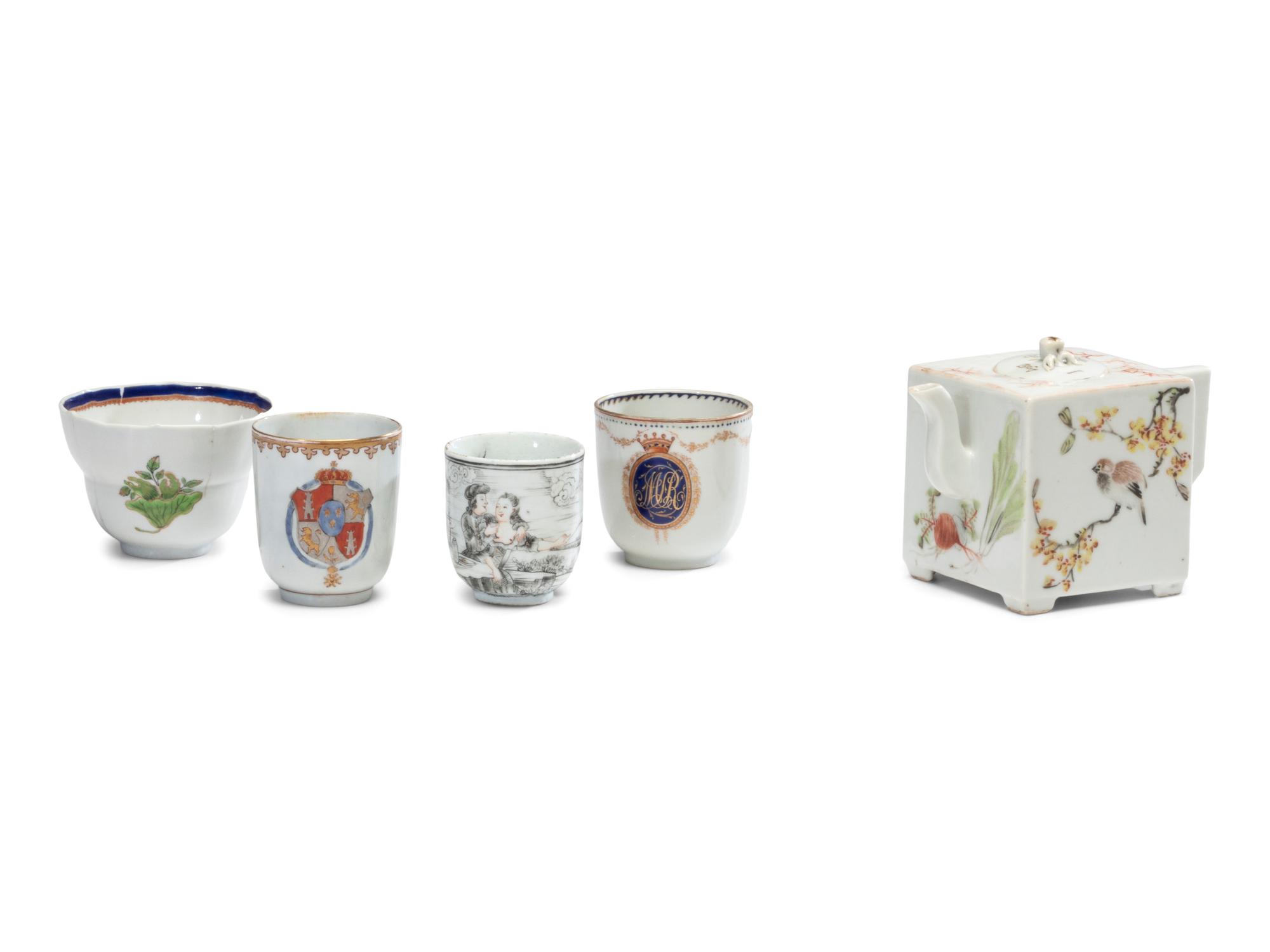 A Collection of Chinese Export Porcelain Articles
