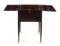A Regency Style Brass Mounted Mahogany Bar Cart Height 30 inches. — EARLY 20TH CENTURY